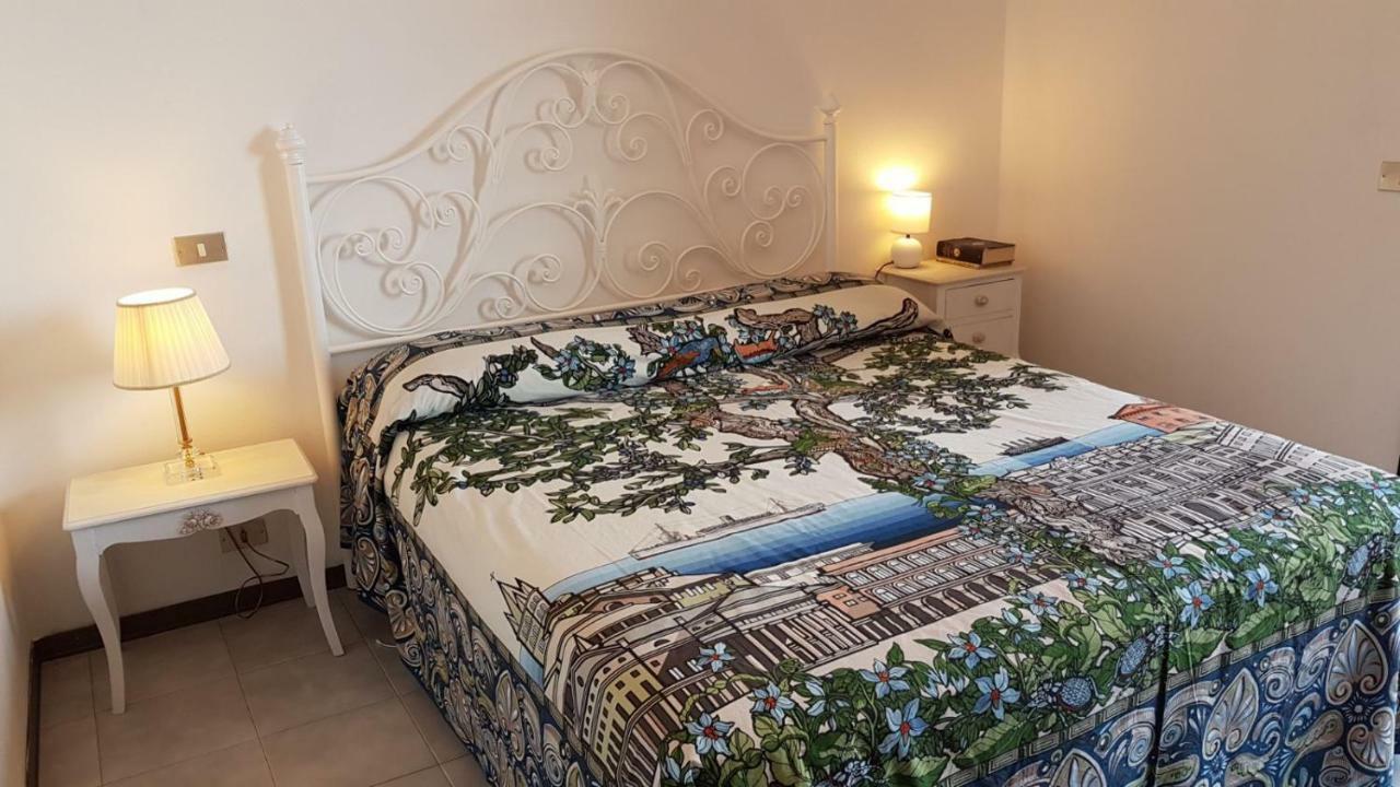Elisa'S House Apartment Taormina Bagian luar foto