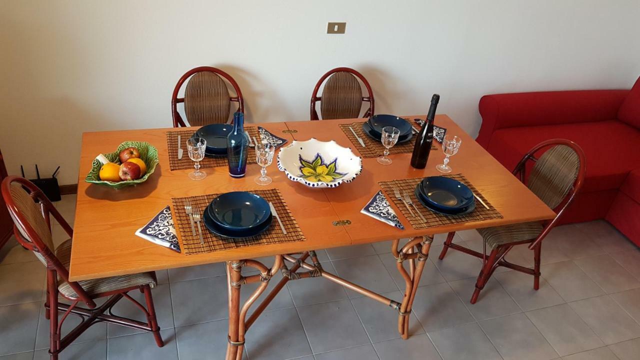 Elisa'S House Apartment Taormina Bagian luar foto